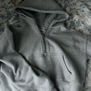 aritzia boyfriend heather grey half zip
